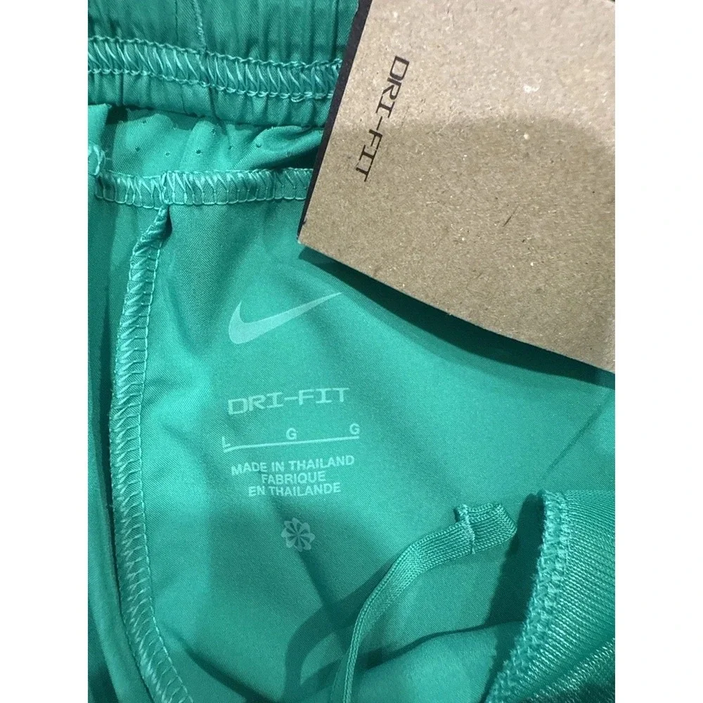Nike Athletic Shorts Kids Large Green Dri-FIT Mesh Panel Standard Fit NEW